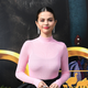 Ilustración para el artículo titulado Una comedia romántica producida por Selena Gomez ahora vencerá a los teatros iTenet / ito